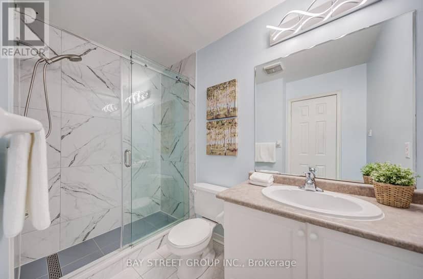 25 Waterton Crescent — photo 25 of 34