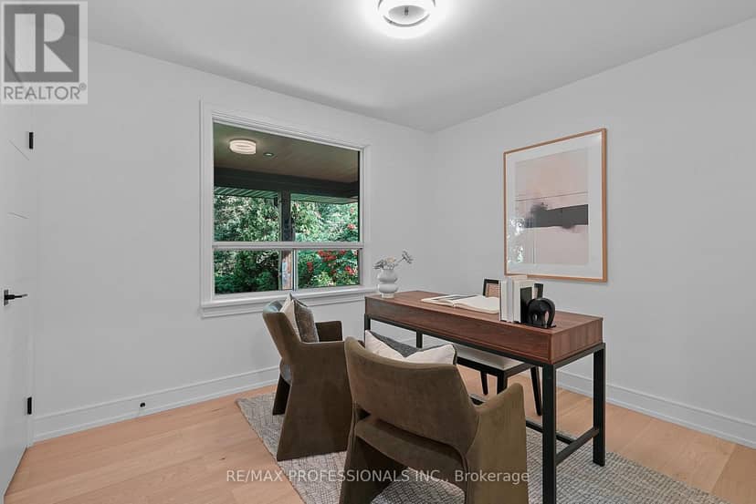 15 Bell Royal Court — photo 32 of 40