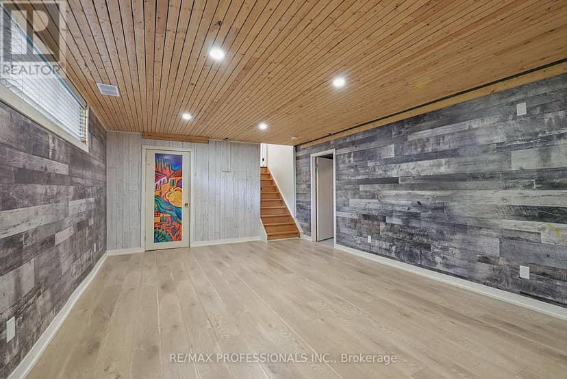 15 Bell Royal Court — photo 36 of 40
