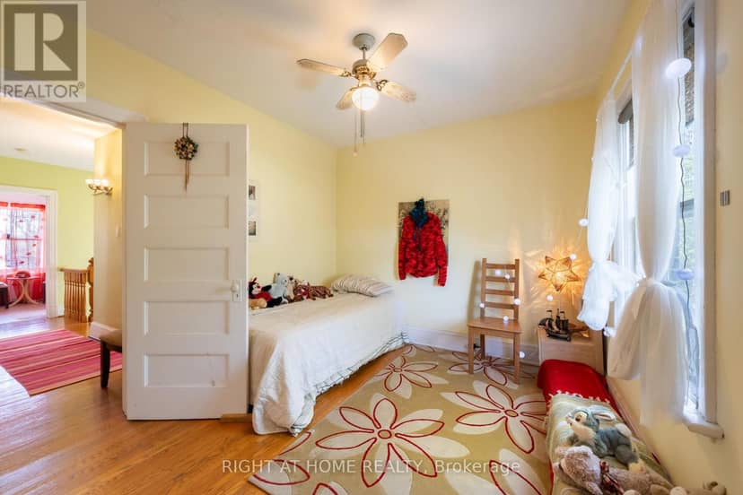 275 George Street — photo 14 of 38
