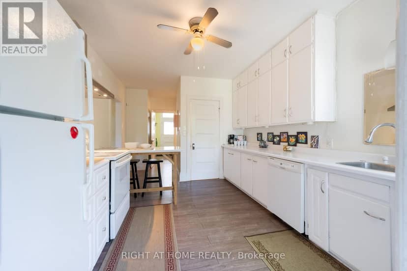 275 George Street — photo 8 of 38