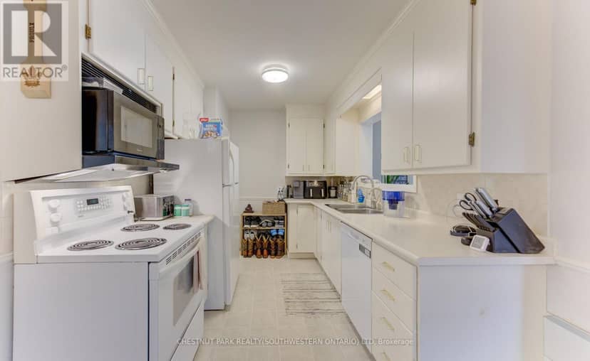 133 Cornell Avenue — photo 4 of 40