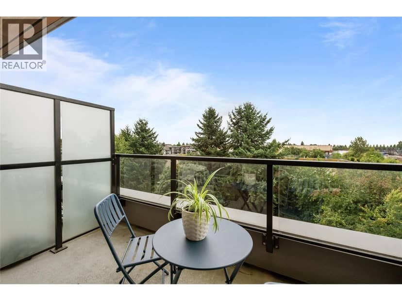 612 7588 16TH STREET, Burnaby, photo 6