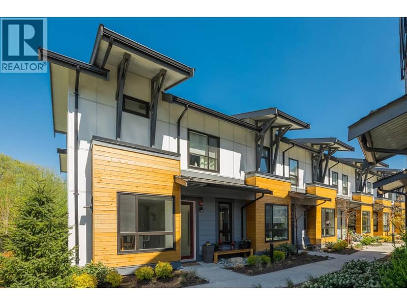 47 1188 MAIN STREET, Squamish
