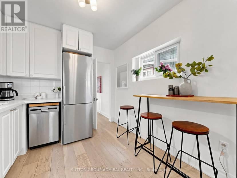 275 Victoria Park Avenue — photo 12 of 40