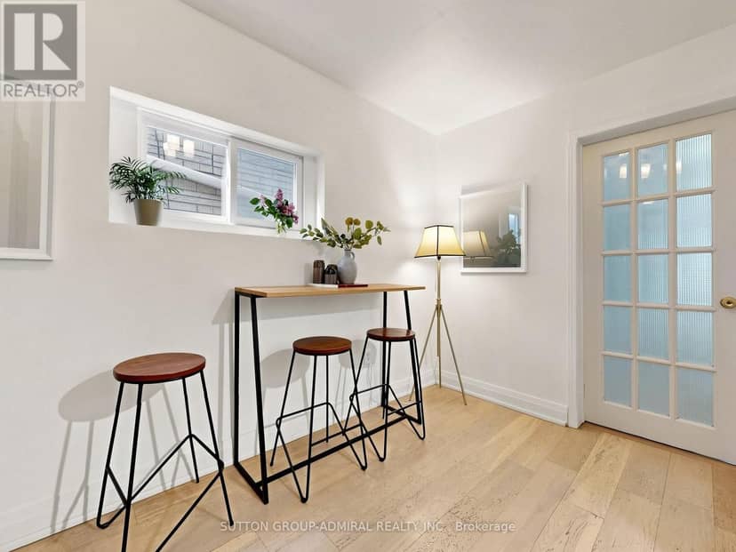 275 Victoria Park Avenue — photo 17 of 40