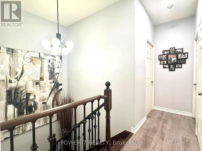 110 - 18 Spring Garden Avenue — photo 12 of 29
