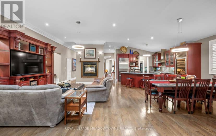 5 McNutt Street — photo 13 of 40