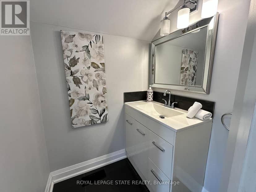 2952 North Shore Drive — photo 27 of 40