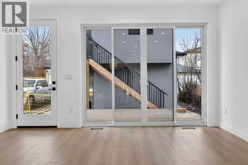 720 52 Avenue SW — photo 14 of 40