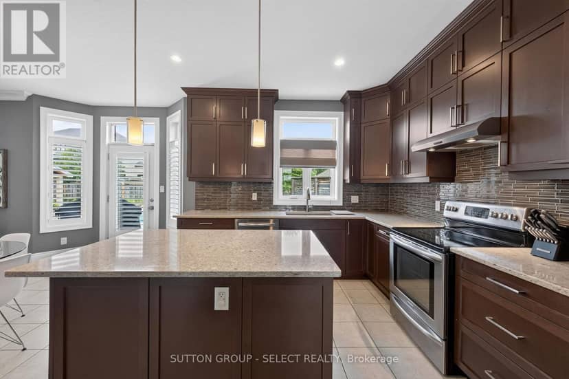 68 Blue Heron Drive — photo 10 of 35