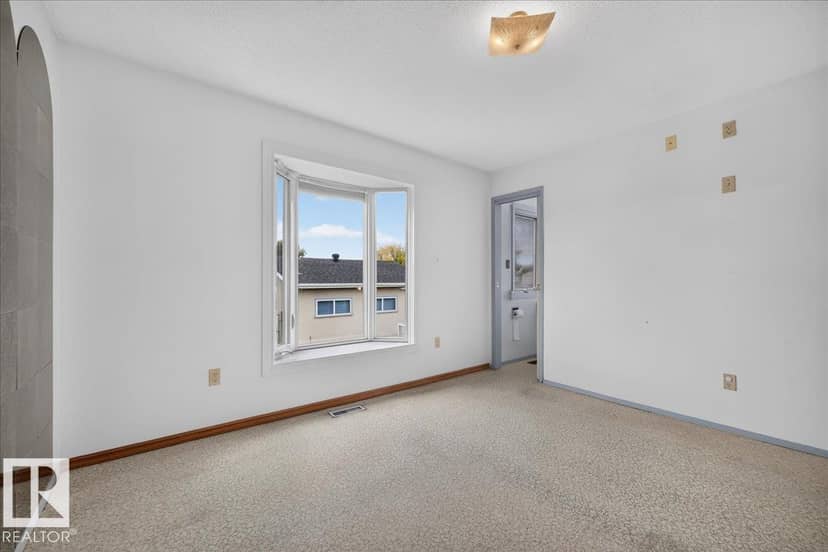 15128 88 ST NW — photo 30 of 40