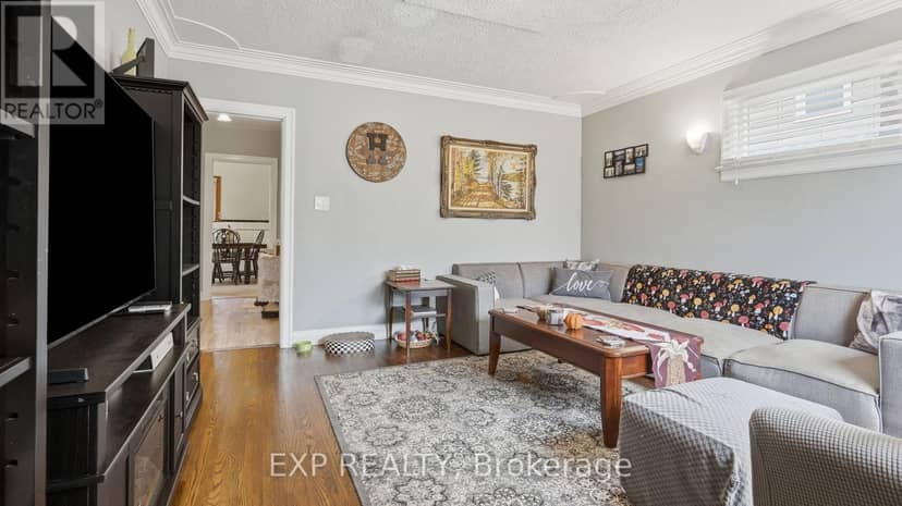63 Lyons Avenue — photo 23 of 32