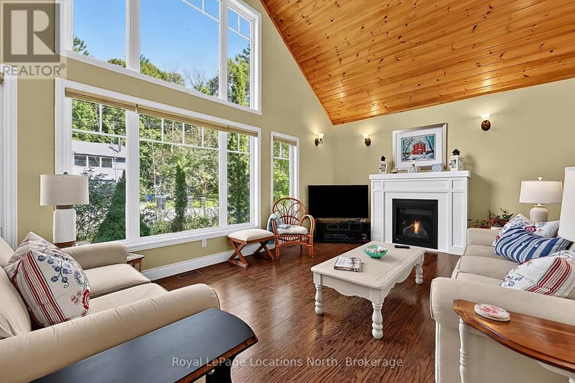 1 Moore Avenue — photo 14 of 40