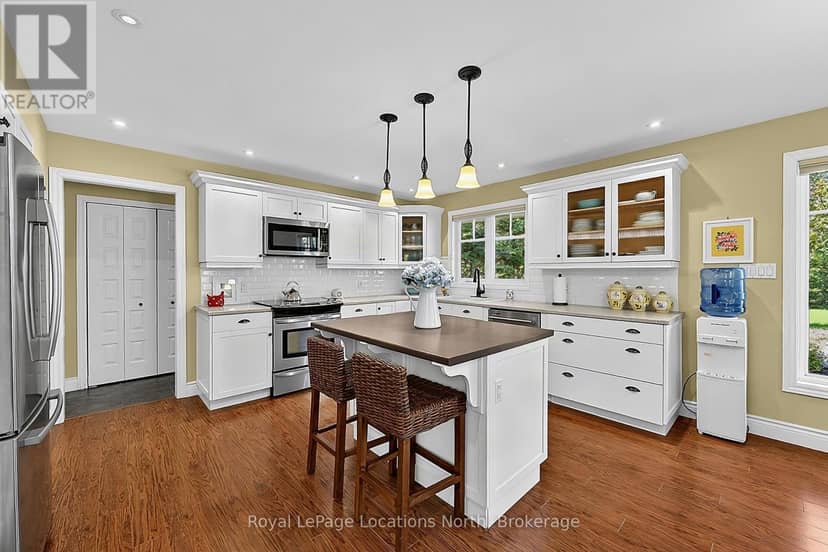 1 Moore Avenue — photo 9 of 40