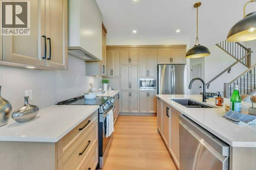 7 Vincent Gate — photo 14 of 40