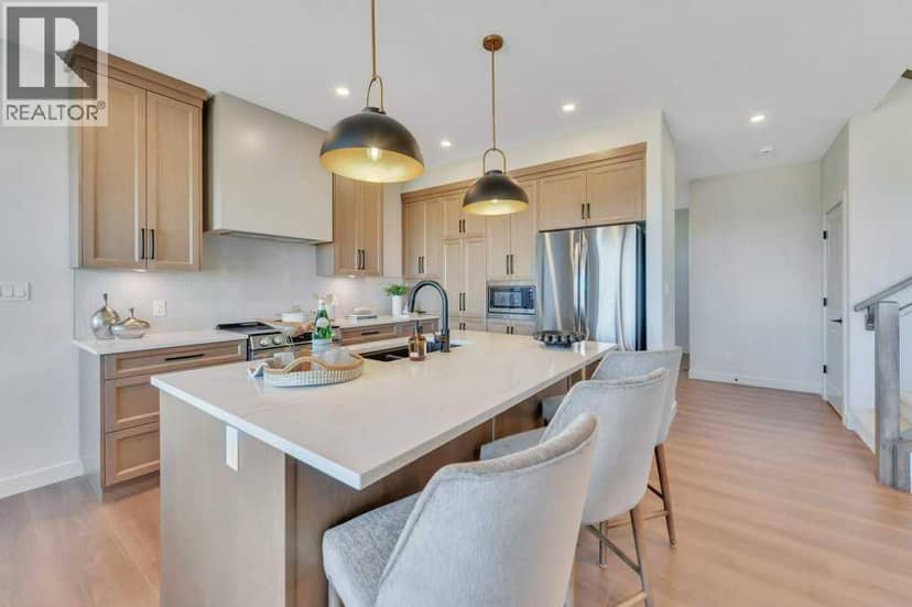 7 Vincent Gate — photo 12 of 40