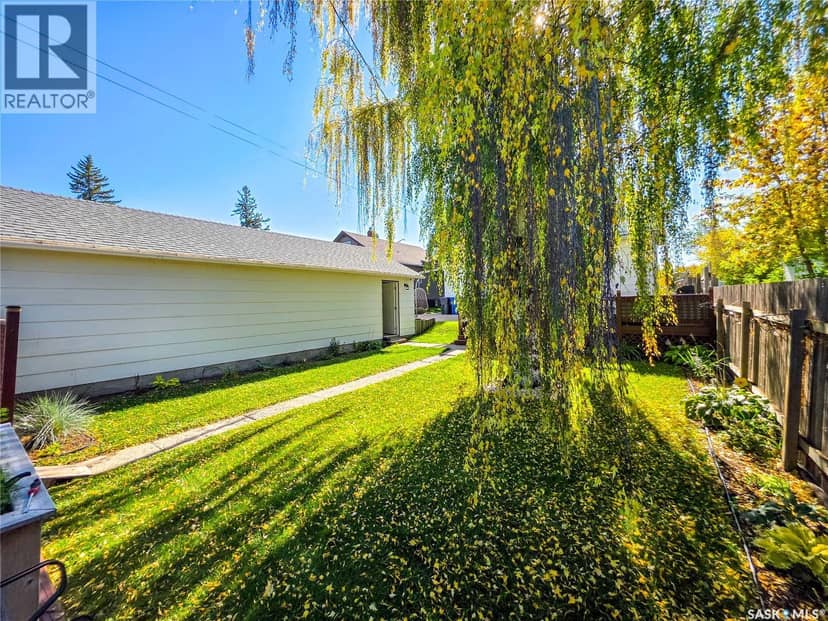 242 6th AVENUE E, Melville, photo 7