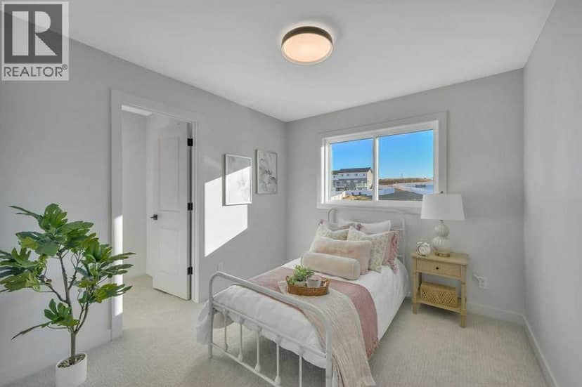 7 Vincent Gate — photo 32 of 40