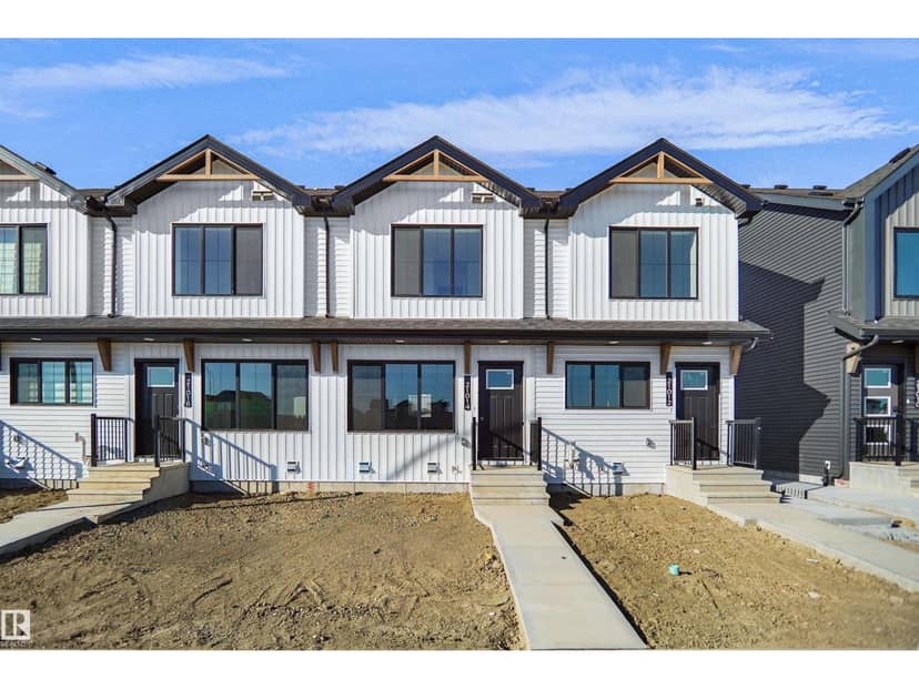 3 18640 18 AV NW, Edmonton