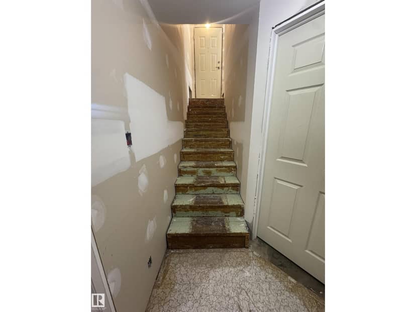 9246 154 ST NW — photo 30 of 40