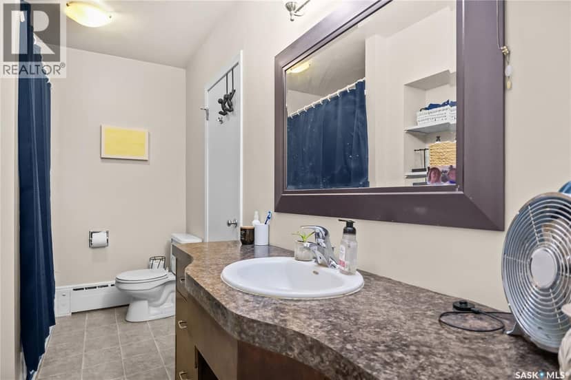 705 King STREET — photo 18 of 38