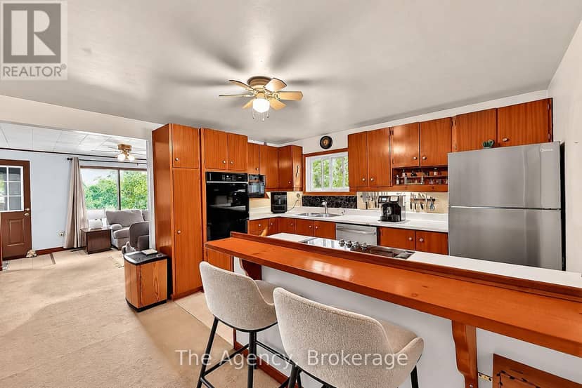 38 Pine Street — photo 9 of 37