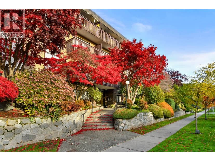 410 120 E 4TH STREET, North Vancouver