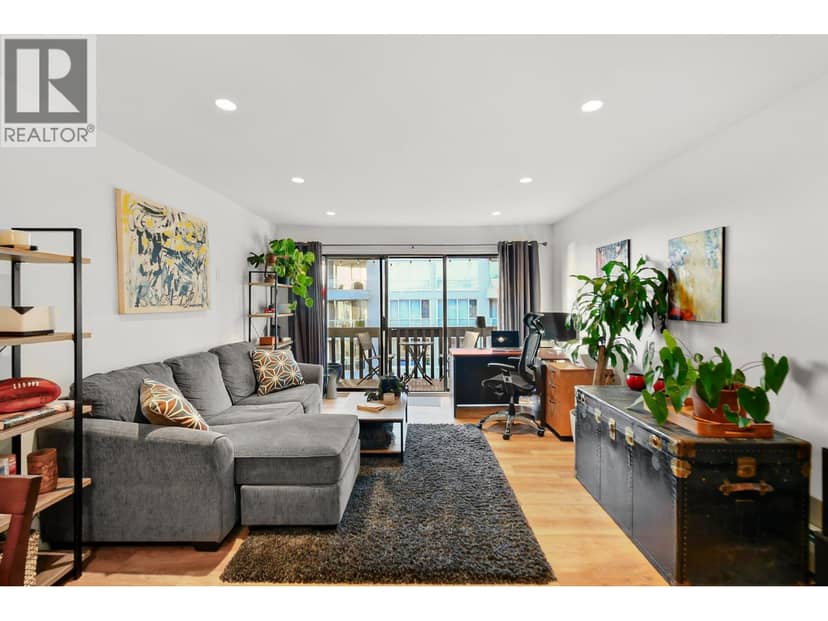 410 120 E 4TH STREET, North Vancouver, photo 2