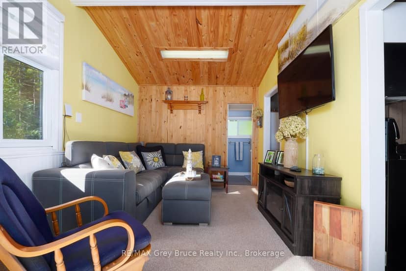 1326 Second Avenue S, Native Leased Lands, photo 8