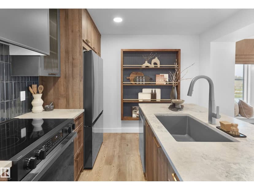 2032 Marquis Wy NE — photo 11 of 22