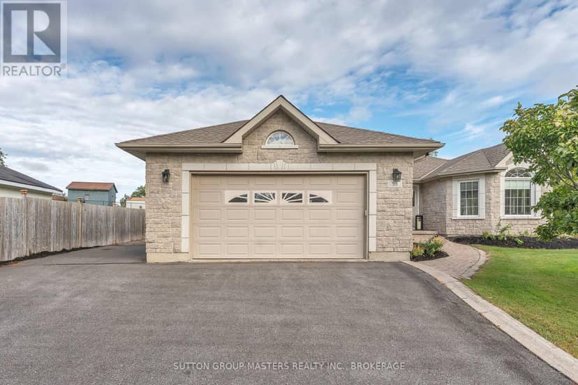 316 Academy Street, Loyalist, photo 2