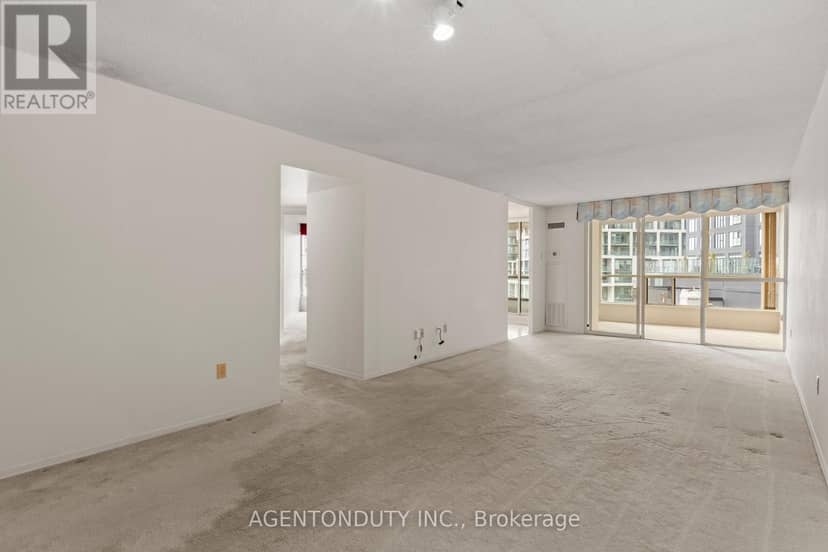 1003 - 30 Holly Street — photo 10 of 40