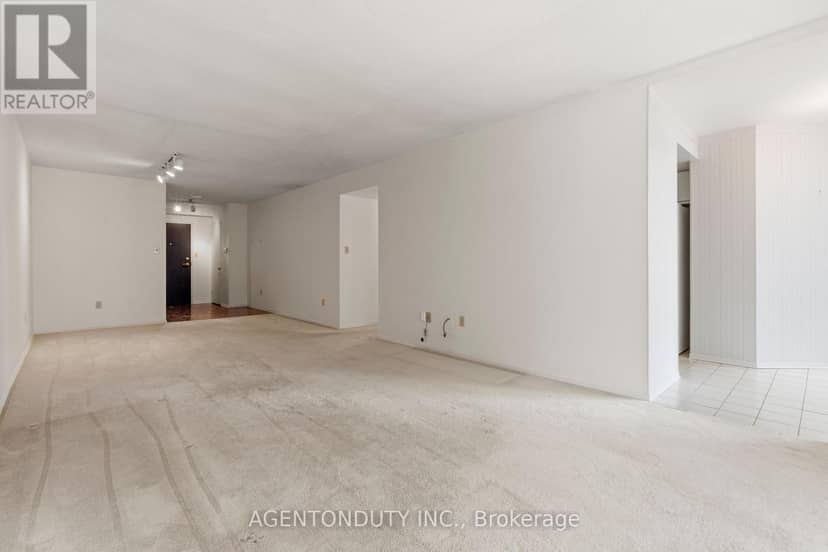 1003 - 30 Holly Street — photo 11 of 40