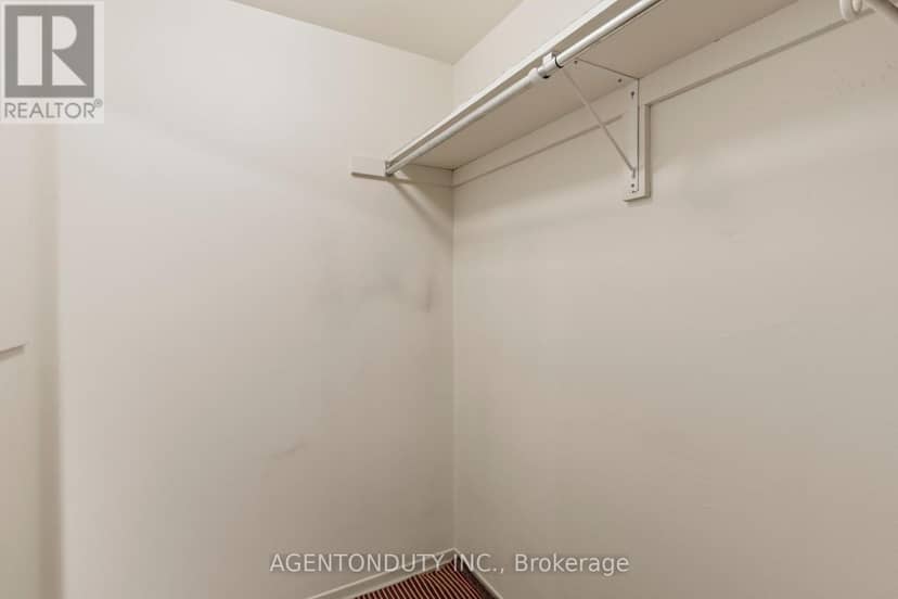 1003 - 30 Holly Street — photo 14 of 40