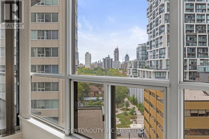 1003 - 30 Holly Street — photo 16 of 40