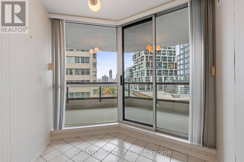 1003 - 30 Holly Street — photo 18 of 40