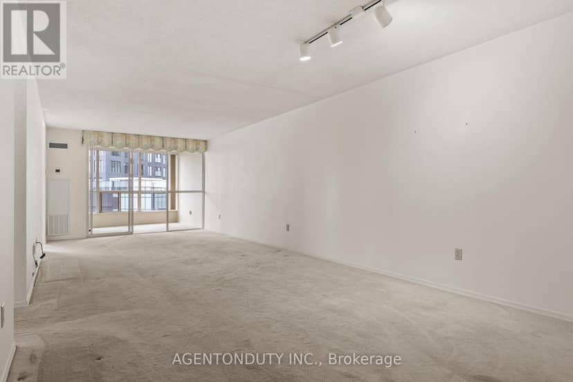 1003 - 30 Holly Street — photo 9 of 40