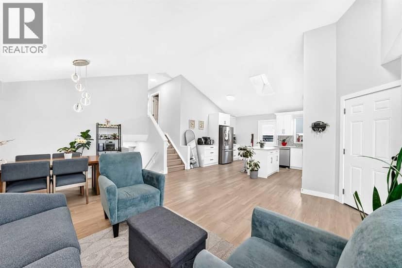 315 Appleglen Place SE, Calgary, photo 8