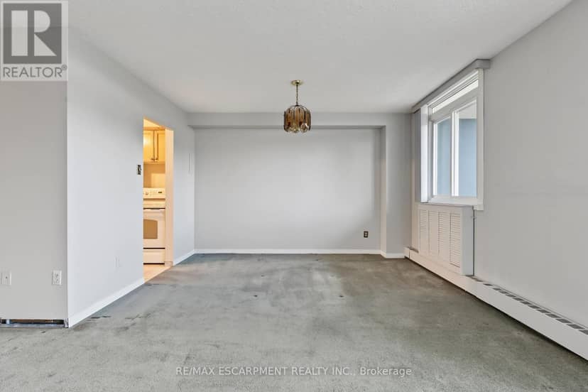 504 - 640 West Street — photo 12 of 34