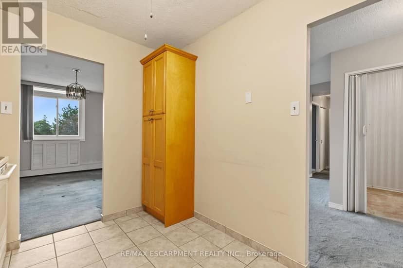 504 - 640 West Street — photo 16 of 34