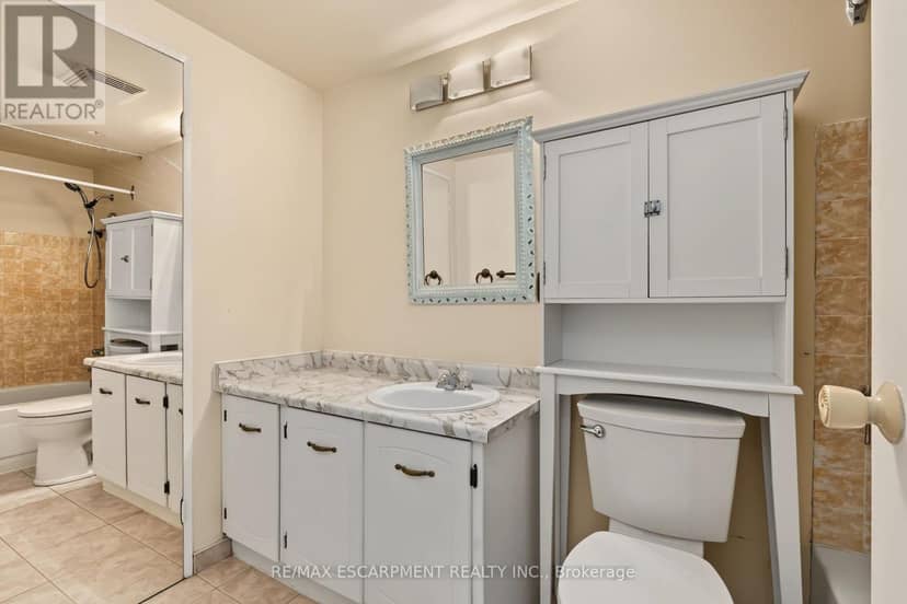 504 - 640 West Street — photo 18 of 34