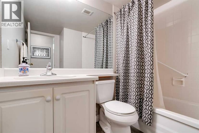 11A, 231 Heritage Drive SE — photo 9 of 30