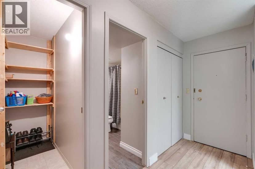 11A, 231 Heritage Drive SE, Calgary, photo 6