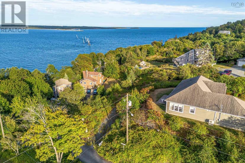 1 Faraday Lane, Fergusons Cove, photo 4
