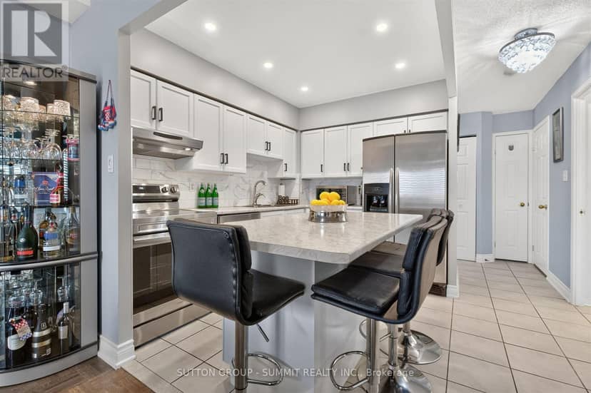 606 - 32 Tannery Street — photo 12 of 29
