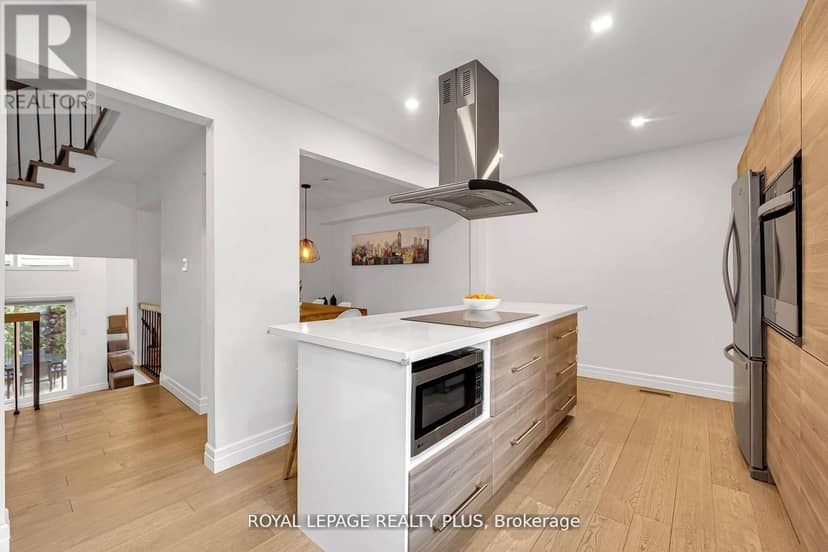 20 - 1755 Rathburn Road E — photo 19 of 40