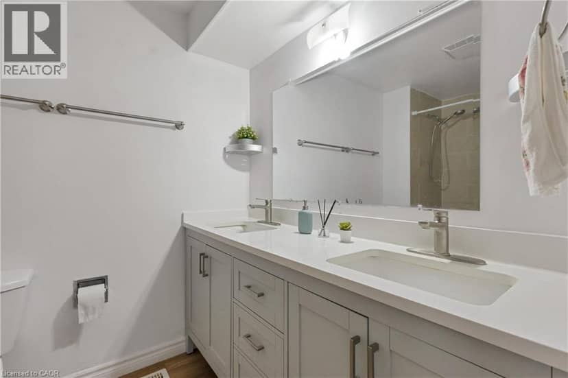 427 KEATS Way Unit# 2 — photo 17 of 28