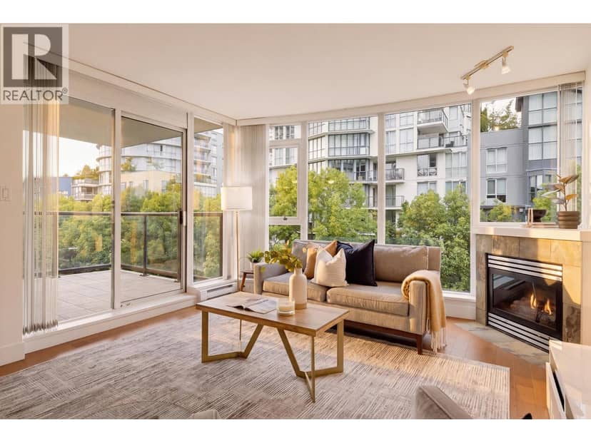 404 1428 W 6TH AVENUE, Vancouver