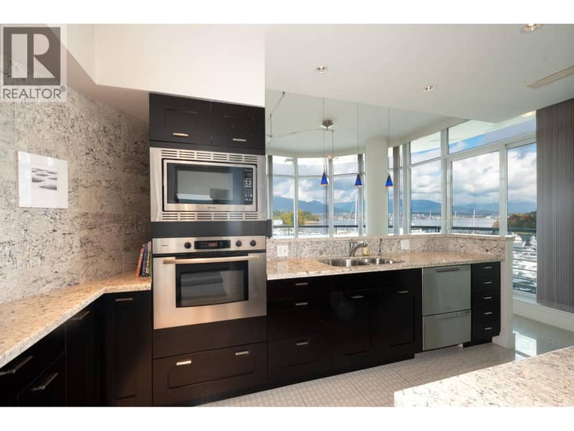 203 499 BROUGHTON STREET, Vancouver, photo 6